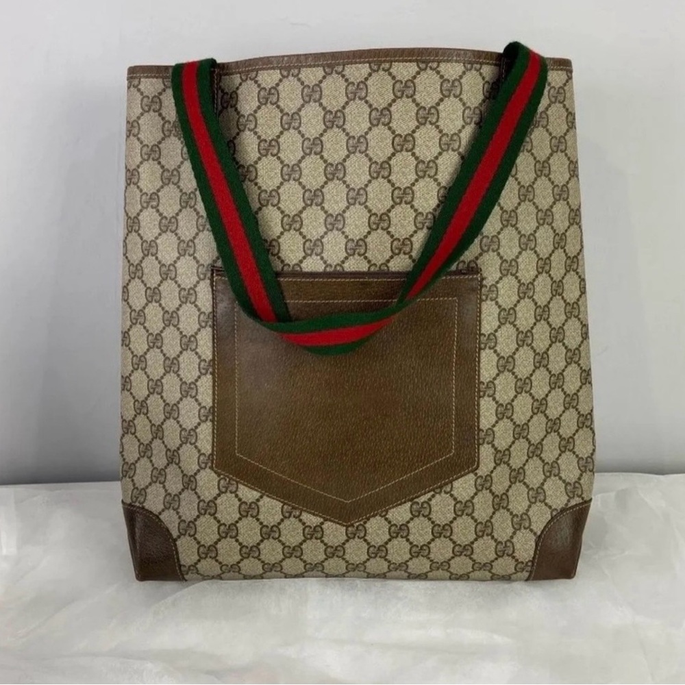Gucci Beige/Brown GG Canvas Sherryline
Messenger with Green-Red Web Strap